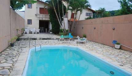 Casa com 4 quartos à venda no Córrego Grande, Florianópolis  por R$ 2.180.000