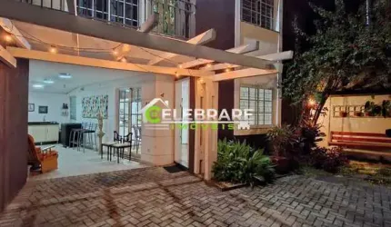 ESPETACULAR TRIPLEX,4 QTS,2 SUÍT.,TERRAÇO,CHURRASQ.,PRÓX. PARQ.