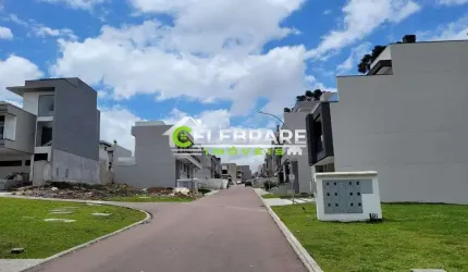 EXCELENTE TERRENO EM CONDOMÍNIO NO BAIRRO ALTO! 176m² TOTAL