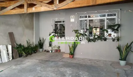 ÓTIMA CASA DE COND. NO STA CÂNDIDA! 02 QTOS,GARAGEM COBERTA