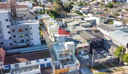 Lindo Sobrado Exclusivo c/ 4 Quartos, 267m² no bairro Fazendinha/Portão