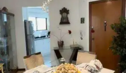 Apartamento quadra mar a venda no Edifício Dona Gisela localizado na Barra Sul em Balneário Camboriú.