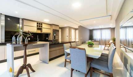 Apartamento à venda no Essence Residence, no Bairro Pioneiros em Balneário Camboriú