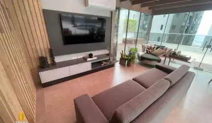 Apartamento diferenciado a venda no Privillege Residence localizado no Centro em Balneário Camboriú.