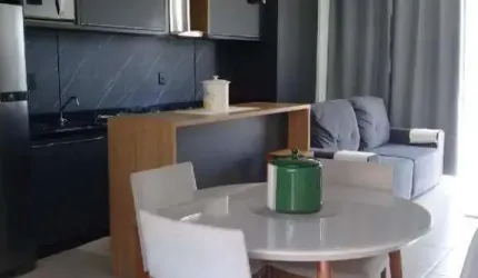 Apartamento a venda no Residencial Serenata localizado a apenas 750 metros do mar na Praia Dos Amores.