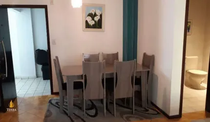 Apartamento a venda no Edifício Icaraí localizado no bairro Pioneiros em Balneário Camboriú.