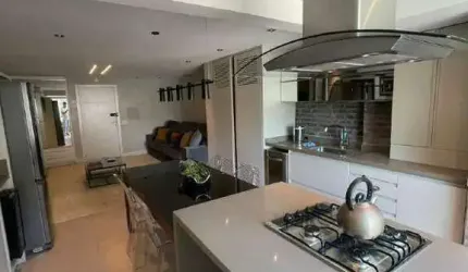Apartamento venda no Edifício Emerald localizado na Praia Brava em Itajaí.