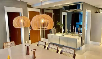 Apartamento decorado à venda no Marina Beach Towers em Balneário Camboriú