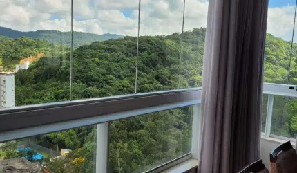 Apartamento a Venda no Edifício Farol Ponta do Mel em Balneário Camboriú
