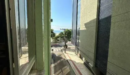 Apartamento à venda na Avenida Atlântica em Balneário Camboriú