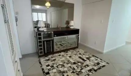 Apartamento Mobiliado Quadra Mar em Balneário Camboriú