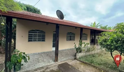Casa com 3 dormitórios à venda, 250 m² por R$ 900.000,00 - Jose Henriques - Brumadinho/MG