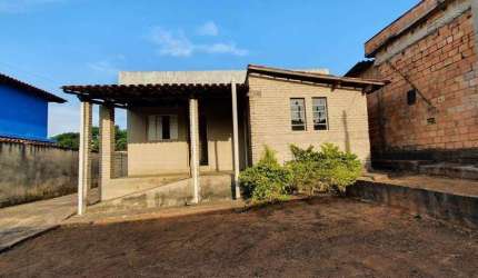 Casa com 2 dormitórios, 220 m² - venda por R$ 360.000,00 ou aluguel por R$ 1.200,00/mês - Jardim Primavera - Mário Campos/MG