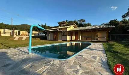 Chácara com 3 dormitórios à venda, 500 m² por R$ 560.000 - 32470-000 - Mário Campos/MG