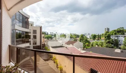 Apartamento com sensação de casa em bairro com estilo