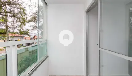 Apartamento com 3 dormitórios no Novo Mundo/Portão