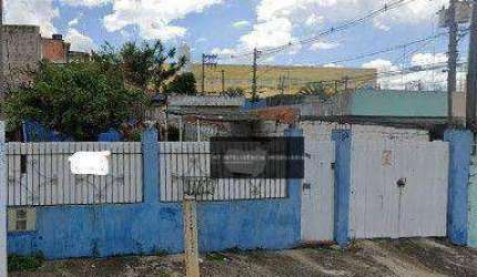 Terreno com localização privilegiada em São Mateus ! 10 x 35