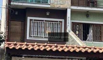 Excelente Sobrado Jd Nossa Senhora do Carmo com 03 dorms sendo 01 suite com 04 vagas de garagem e área gourmet