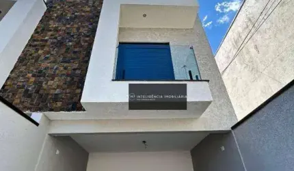Maravilhoso Sobrado com 03 dorms sendo 01 suite com 02 vagas e área Gourmet na Vila Santa Isabel !!