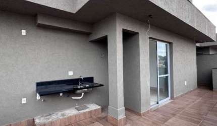 Cobertura à venda com 207m², 3 quartos, 3 suítes e 3 vagas no Buritis.