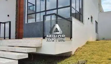 Linda casa Mooderna Condominio Alphavile Vespasiano