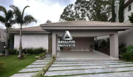 Casa linear no condomínio Flores Alphaville