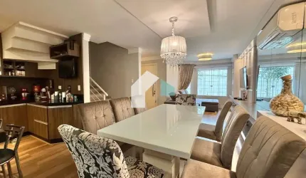 Casa em condomínio fechado com 4 quartos à venda na Rua Deputado Fernando Ferrari, 309, Bom Retiro, Curitiba por R$ 980.000