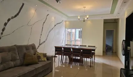 Excelente casa tipo para venda com 3 quartos, sendo 1 suíte, 207m²