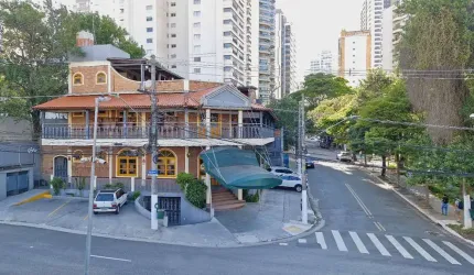 Versátil casa comercial para venda, 1,368m²