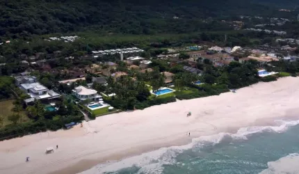 Casa no condomínio Condomínio Flat Village para venda com 3 quartos, sendo 1 suíte, 87m²