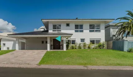 Casa em condomínio fechado com 5 quartos à venda na Avenida Juca Batista, 8000, Chapéu do Sol, Porto Alegre por R$ 2.800.000