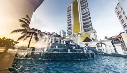 Apartamento para venda em Itapema de 217.00m² com 4 Quartos, 4 Suites e 3 Garagens