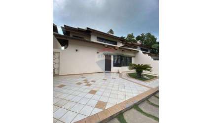CASA EM CONDOMINIO EM ATIBAIA VILA SANTISTA COM 3 SUITES