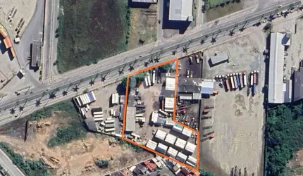 Terreno bem localizado a venda na Avenida Governador Adolfo Konder