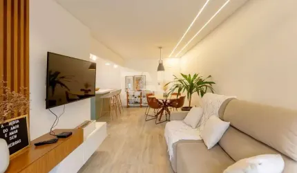 Excelente apartamento à 100 metros  da praia em Balneário Camboriú