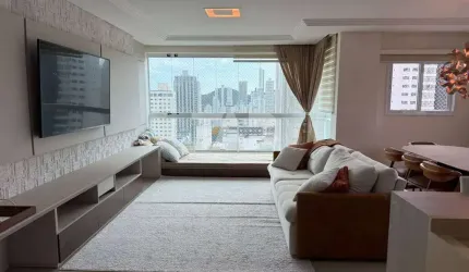 Pacoste Home - Apartamento com 3 suítes para locação