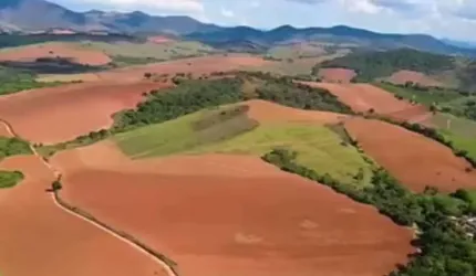 Fazenda / Sítios / Chácaras à venda em Pouso Alegre