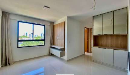 Apartamento com 2 quartos à venda em Natal