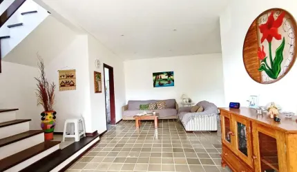 Casa com 5 quartos à venda em Maceió