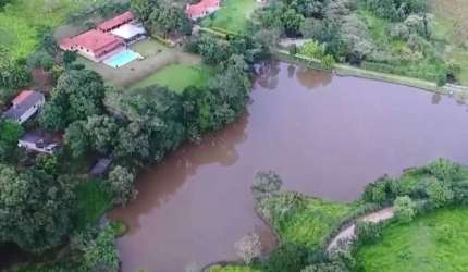 Fazenda / Sítios / Chácaras com 3 quartos à venda em Mateus Leme