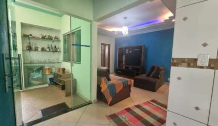 Casa com 3 quartos à venda em Ibirité