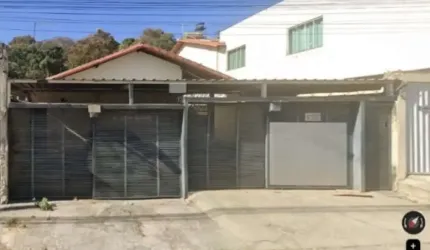Casa Geminada Coletiva com 2 quartos à venda em Ibirité