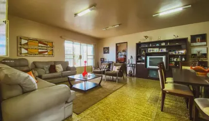 Casa com 3 quartos à venda em Maceió