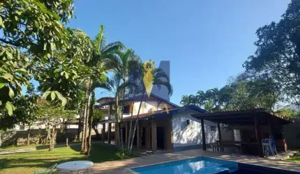 Casa à venda no bairro Enseada - Ubatuba/SP