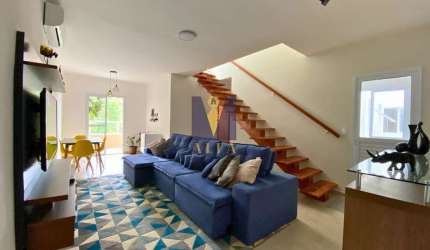 Apartamento cobertura à venda na Praia Toninhas - Ubatuba/SP