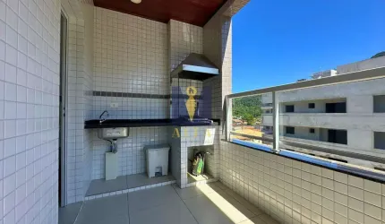 Apartamento a 250 metros da Praia das Toninhas