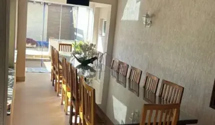 Linda casa e excelente localização!!!