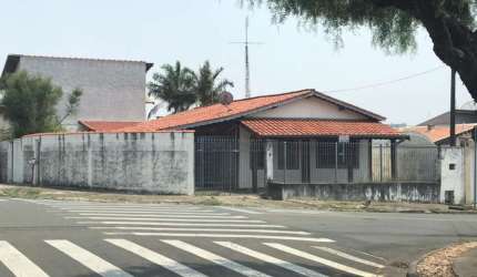 Imperdível: Casa à venda em Indaiatuba-SP, Parque São Lourenço, 2 quartos, 1 suíte, 1 sala, 3 banheiros, 4 vagas, 147,98m².