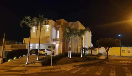 Sobrado com 03 suítes e piscina condominio Altos de Itaici - Indaiatuba - SP