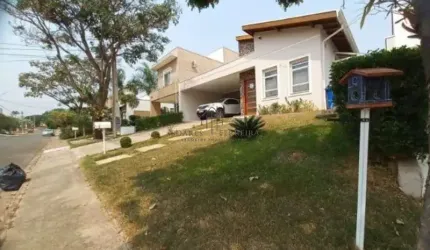Casa de alto padrão no Jardim Reserva Bom Viver: 3 quartos, 3 suítes, 2 salas, 3 banheiros, 4 vagas, 190 m². Venda em Indaiatuba-SP!